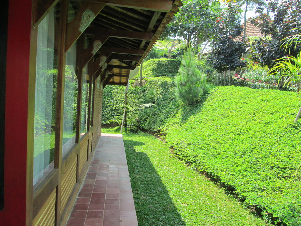 Dulang Resort & Resto Bandung Habitación foto